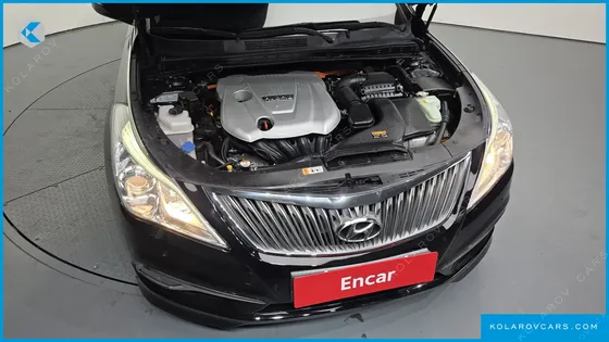 HYUNDAI GRANDEUR PREMIUM