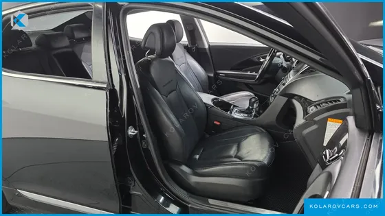 HYUNDAI GRANDEUR PREMIUM