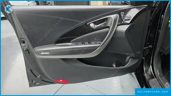 HYUNDAI GRANDEUR PREMIUM