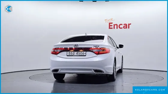HYUNDAI GRANDEUR PREMIUM