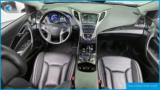 HYUNDAI GRANDEUR PREMIUM