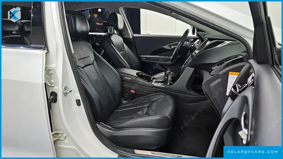 HYUNDAI GRANDEUR PREMIUM