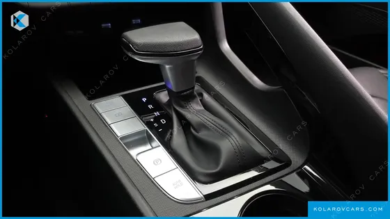 HYUNDAI ELANTRA (AVANTE) SMART
