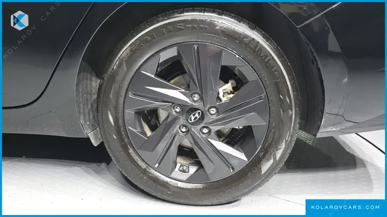 HYUNDAI ELANTRA (AVANTE) SMART