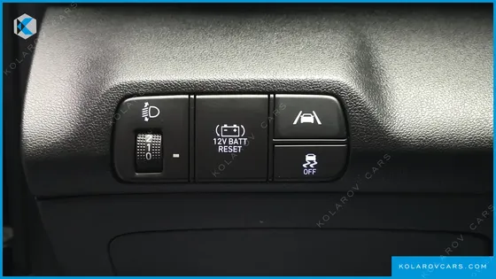 HYUNDAI ELANTRA (AVANTE) SMART