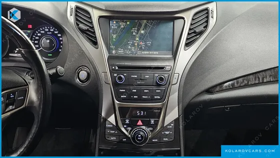 HYUNDAI GRANDEUR PREMIUM