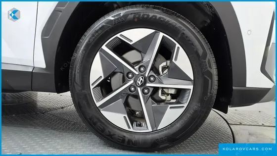 HYUNDAI TUCSON GASOLINE 1.6 TURBO 2WD