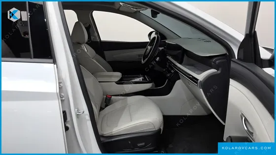 HYUNDAI TUCSON GASOLINE 1.6 TURBO 2WD