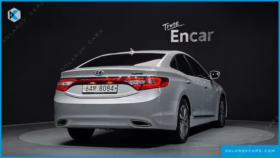 HYUNDAI GRANDEUR PREMIUM