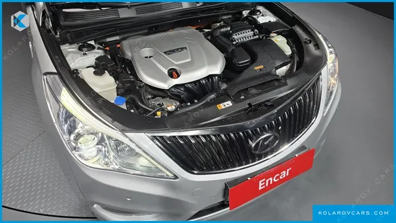 HYUNDAI GRANDEUR PREMIUM