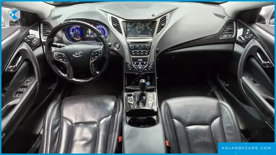 HYUNDAI GRANDEUR PREMIUM