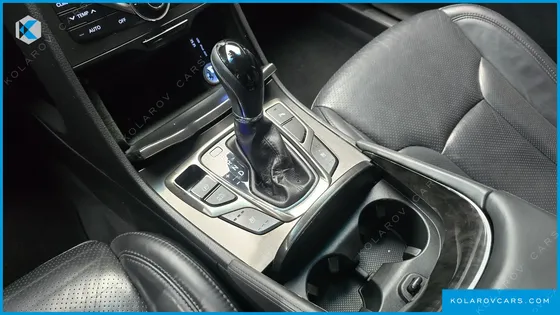 HYUNDAI GRANDEUR PREMIUM