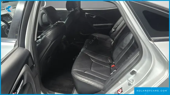 HYUNDAI GRANDEUR PREMIUM