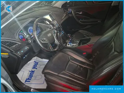 HYUNDAI GRANDEUR PREMIUM