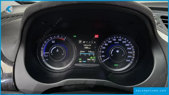 HYUNDAI GRANDEUR PREMIUM