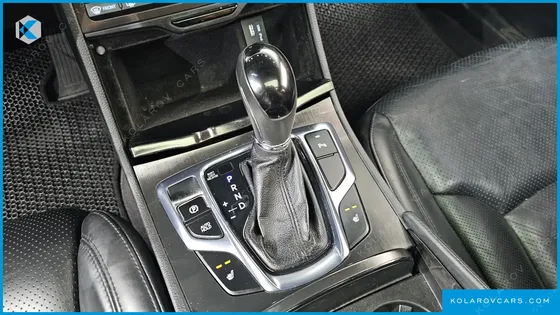 HYUNDAI GRANDEUR PREMIUM