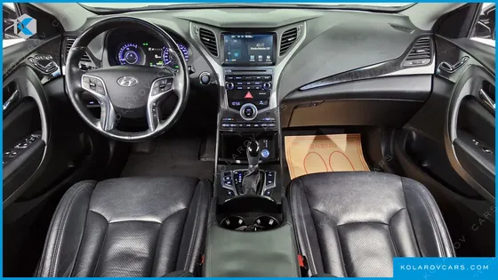 HYUNDAI GRANDEUR PREMIUM