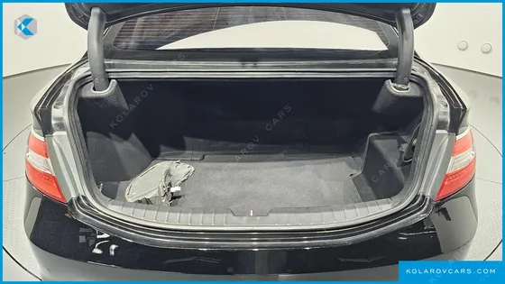 HYUNDAI GRANDEUR PREMIUM