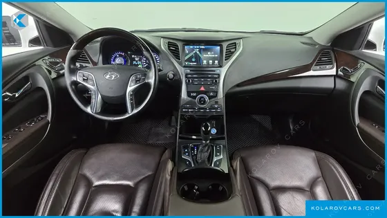 HYUNDAI GRANDEUR PREMIUM