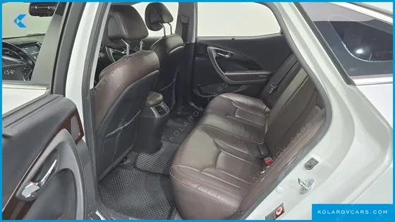 HYUNDAI GRANDEUR PREMIUM