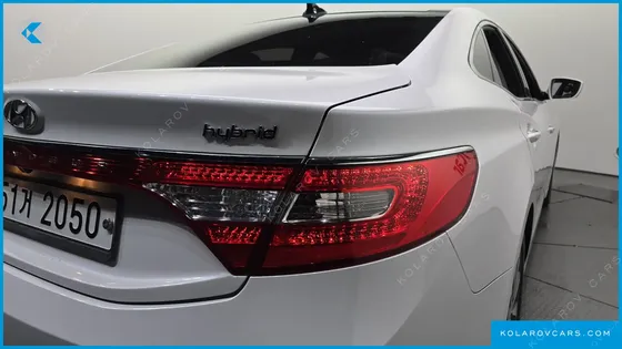 HYUNDAI GRANDEUR PREMIUM