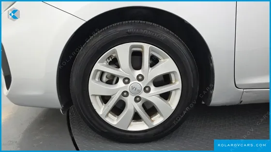 KIA CARENS 2.0 LPI LUXURY