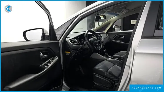 KIA CARENS 2.0 LPI LUXURY