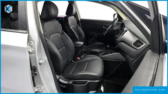 KIA CARENS 2.0 LPI LUXURY