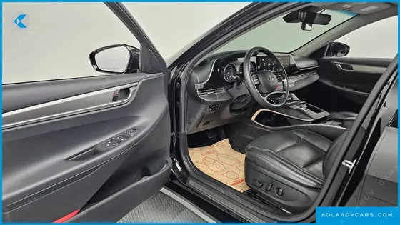 HYUNDAI GRANDEUR 3.0 LPI RENT CAR