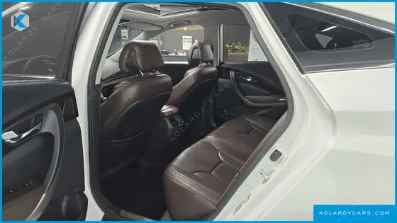 HYUNDAI GRANDEUR PREMIUM