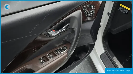 HYUNDAI GRANDEUR PREMIUM