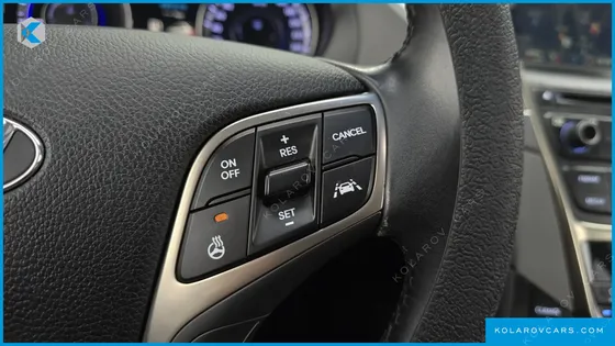 HYUNDAI GRANDEUR PREMIUM