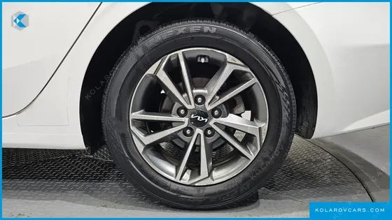 KIA K3 1.6