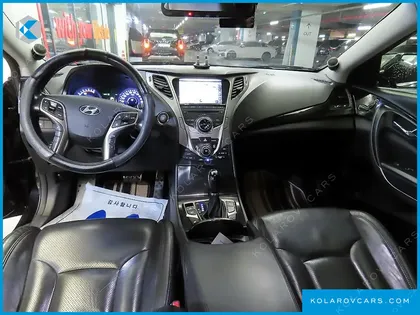 HYUNDAI GRANDEUR PREMIUM