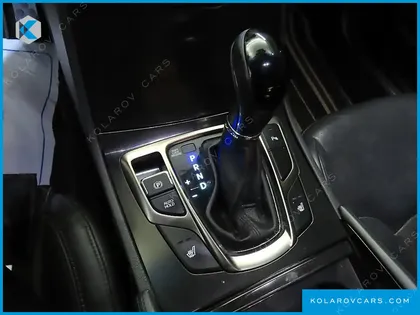 HYUNDAI GRANDEUR PREMIUM
