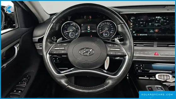 HYUNDAI GRANDEUR 3.0 LPI RENT CAR