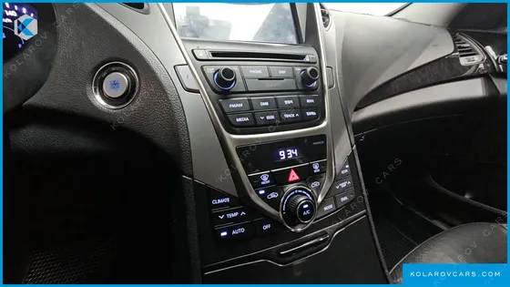 HYUNDAI GRANDEUR PREMIUM