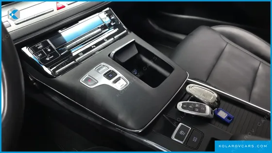 HYUNDAI GRANDEUR 3.0 LPI RENT CAR