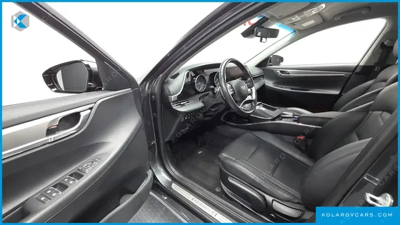 HYUNDAI GRANDEUR 3.0 LPI RENT CAR