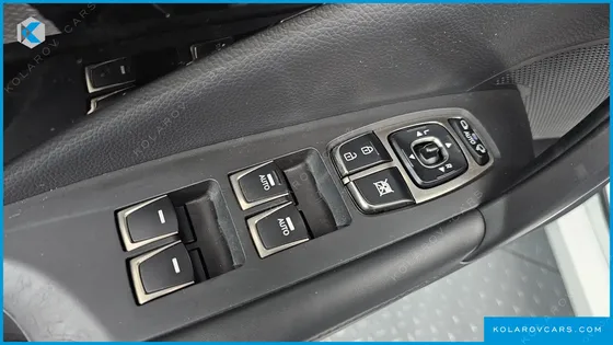HYUNDAI GRANDEUR PREMIUM