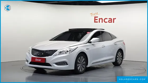 HYUNDAI GRANDEUR PREMIUM