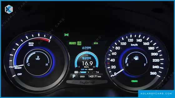 HYUNDAI GRANDEUR PREMIUM