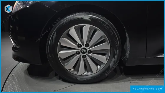 HYUNDAI GRANDEUR PREMIUM