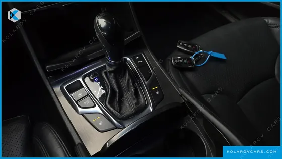 HYUNDAI GRANDEUR PREMIUM