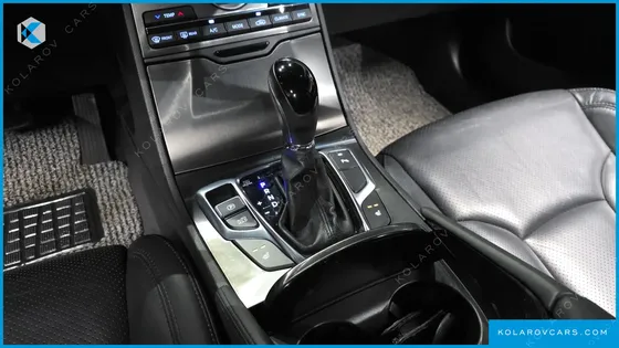 HYUNDAI GRANDEUR PREMIUM