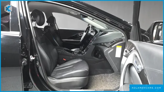 HYUNDAI GRANDEUR PREMIUM