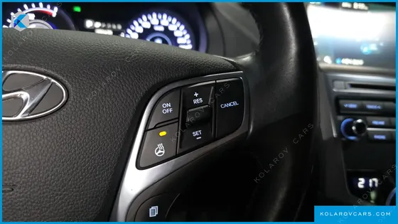 HYUNDAI GRANDEUR PREMIUM