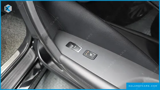 HYUNDAI GRANDEUR PREMIUM