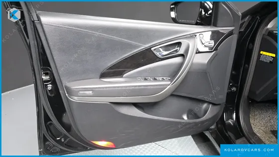 HYUNDAI GRANDEUR PREMIUM