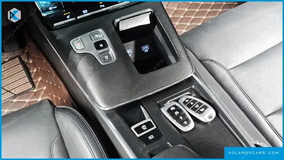 HYUNDAI GRANDEUR 3.0 LPI RENT CAR